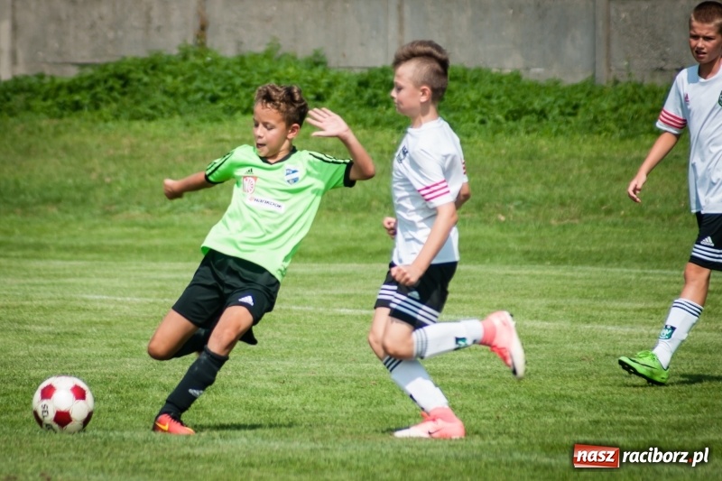 Zdjęcie w galerii na portalu naszraciborz.pl: MOSiR Jastrzębie zwycięzcą pierwszego dnia Turnieju im. Zbigniewa Oszka wiadomości z regionu
