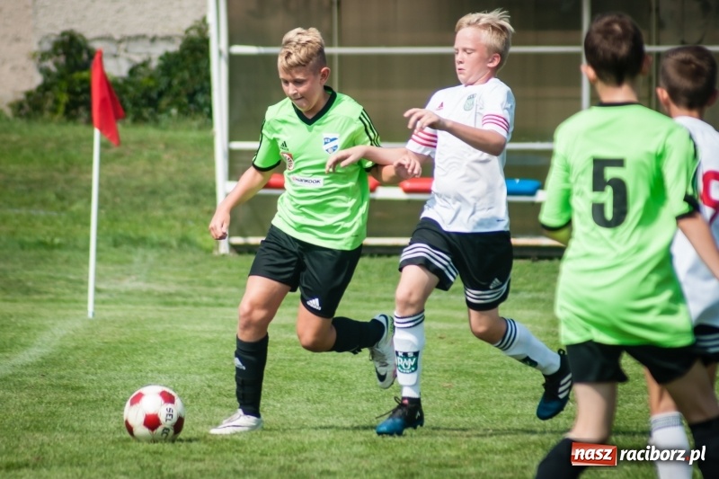 Zdjęcie w galerii na portalu naszraciborz.pl: MOSiR Jastrzębie zwycięzcą pierwszego dnia Turnieju im. Zbigniewa Oszka wiadomości z regionu