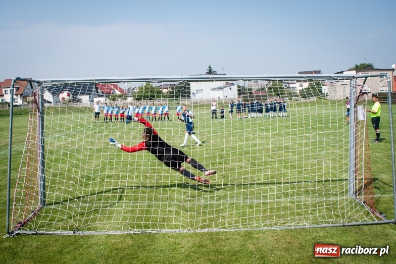 Zdjęcie w galerii na portalu naszraciborz.pl: MOSiR Jastrzębie zwycięzcą pierwszego dnia Turnieju im. Zbigniewa Oszka wiadomości z regionu