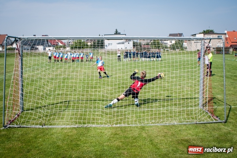 Zdjęcie w galerii na portalu naszraciborz.pl: MOSiR Jastrzębie zwycięzcą pierwszego dnia Turnieju im. Zbigniewa Oszka wiadomości z regionu