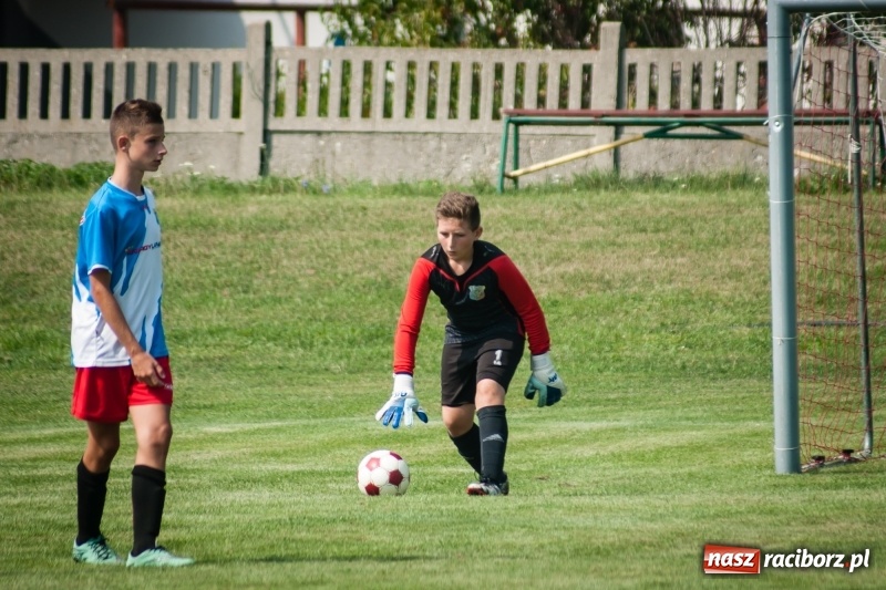 Zdjęcie w galerii na portalu naszraciborz.pl: MOSiR Jastrzębie zwycięzcą pierwszego dnia Turnieju im. Zbigniewa Oszka wiadomości z regionu