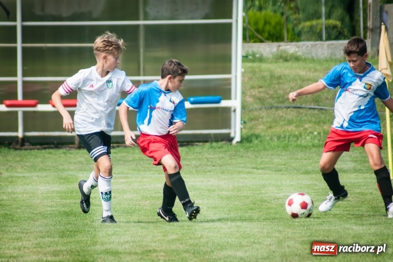 Zdjęcie w galerii na portalu naszraciborz.pl: MOSiR Jastrzębie zwycięzcą pierwszego dnia Turnieju im. Zbigniewa Oszka wiadomości z regionu