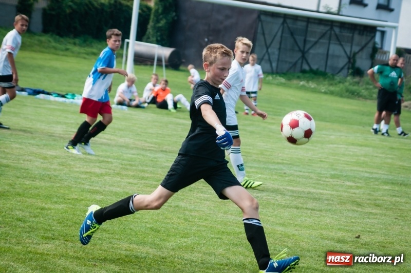 Zdjęcie w galerii na portalu naszraciborz.pl: MOSiR Jastrzębie zwycięzcą pierwszego dnia Turnieju im. Zbigniewa Oszka wiadomości z regionu