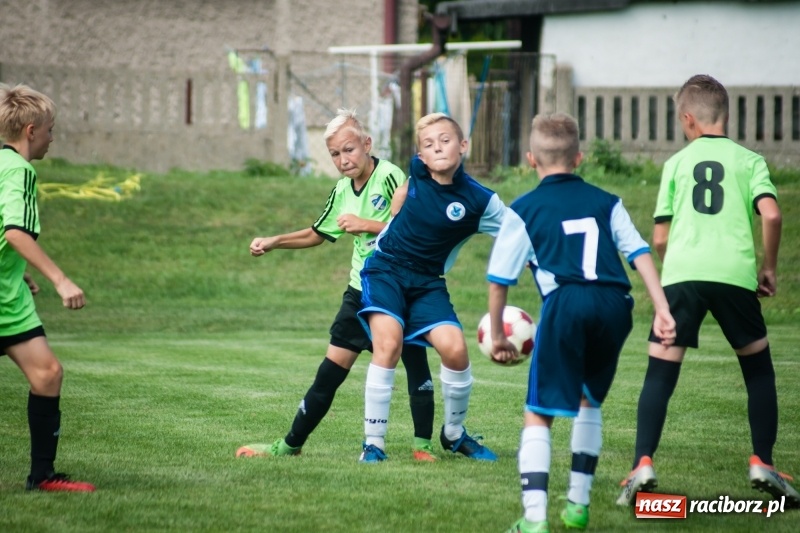 Zdjęcie w galerii na portalu naszraciborz.pl: MOSiR Jastrzębie zwycięzcą pierwszego dnia Turnieju im. Zbigniewa Oszka wiadomości z regionu