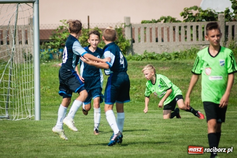 Zdjęcie w galerii na portalu naszraciborz.pl: MOSiR Jastrzębie zwycięzcą pierwszego dnia Turnieju im. Zbigniewa Oszka wiadomości z regionu