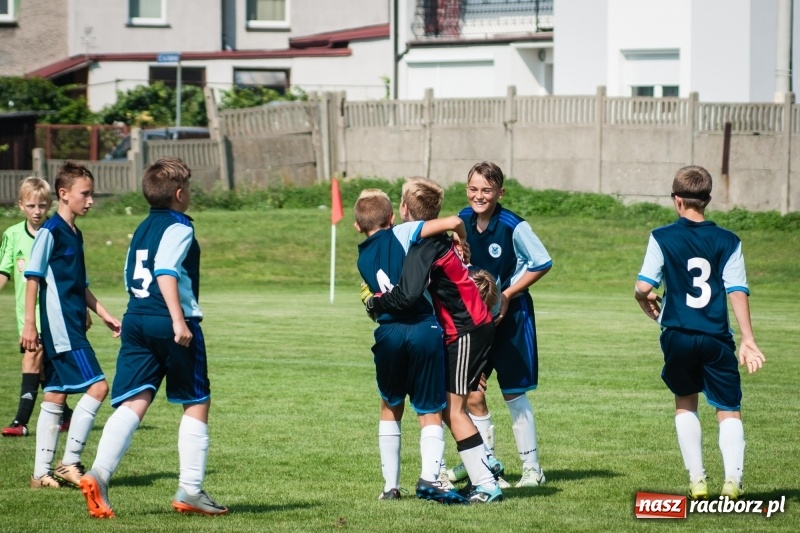 Zdjęcie w galerii na portalu naszraciborz.pl: MOSiR Jastrzębie zwycięzcą pierwszego dnia Turnieju im. Zbigniewa Oszka wiadomości z regionu