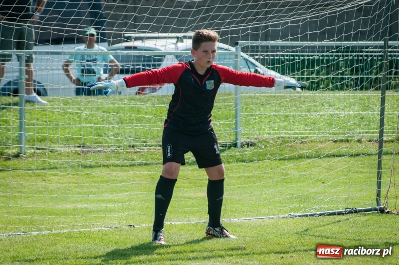 Zdjęcie w galerii na portalu naszraciborz.pl: MOSiR Jastrzębie zwycięzcą pierwszego dnia Turnieju im. Zbigniewa Oszka wiadomości z regionu