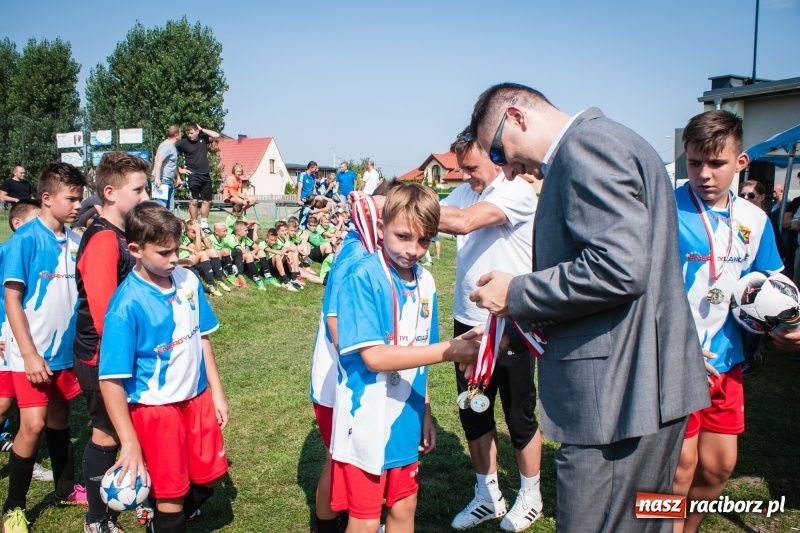 Zdjęcie w galerii na portalu naszraciborz.pl: MOSiR Jastrzębie zwycięzcą pierwszego dnia Turnieju im. Zbigniewa Oszka wiadomości z regionu