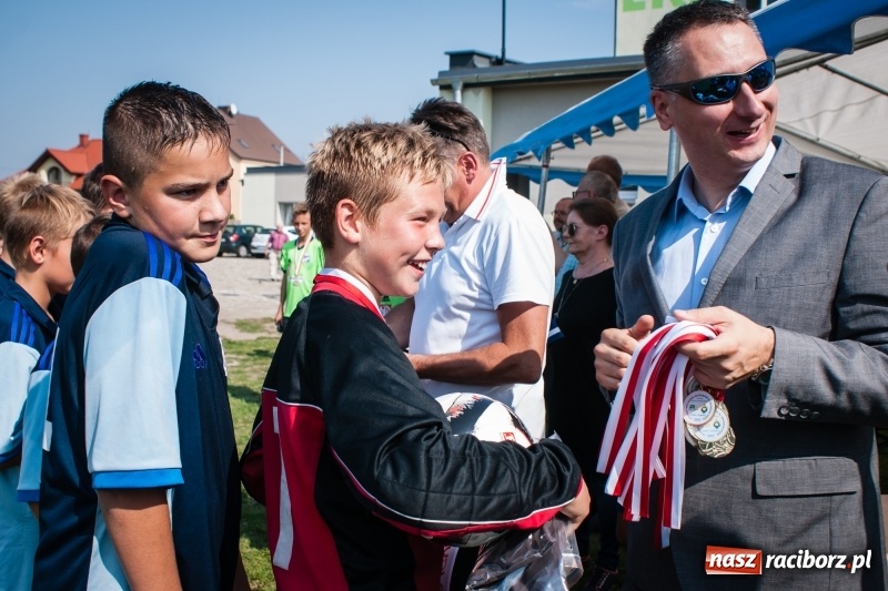 Zdjęcie w galerii na portalu naszraciborz.pl: MOSiR Jastrzębie zwycięzcą pierwszego dnia Turnieju im. Zbigniewa Oszka wiadomości z regionu
