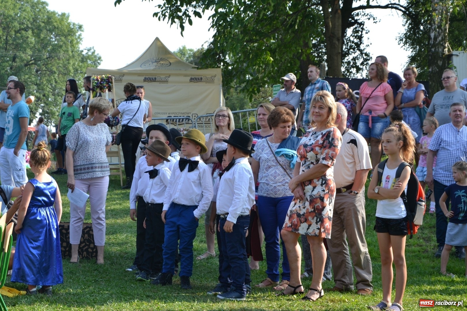 Zdjęcie w galerii na portalu naszraciborz.pl: Dożynki wojewódzkie w Tworkowie - w sobotę rozpoczęła się zabawa  wiadomości z regionu