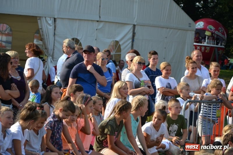 Zdjęcie w galerii na portalu naszraciborz.pl: Dożynki wojewódzkie w Tworkowie - w sobotę rozpoczęła się zabawa  wiadomości z regionu