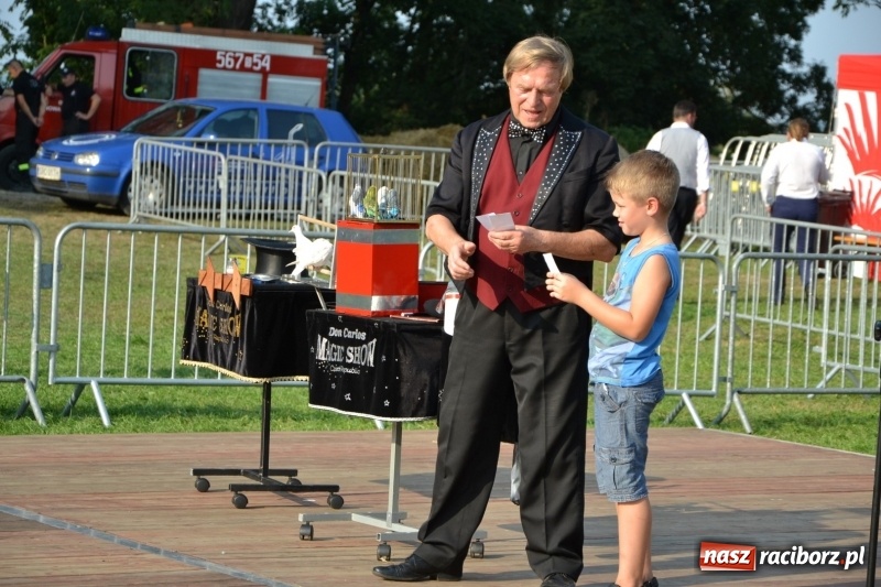 Zdjęcie w galerii na portalu naszraciborz.pl: Dożynki wojewódzkie w Tworkowie - w sobotę rozpoczęła się zabawa  wiadomości z regionu