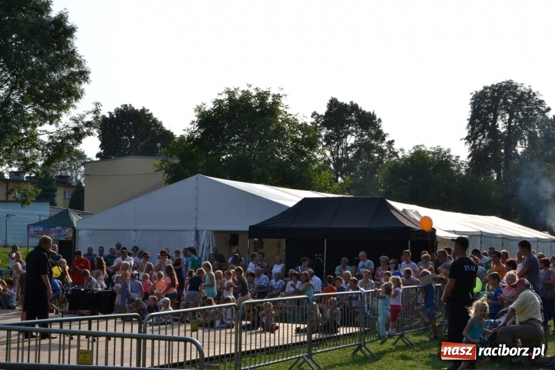 Zdjęcie w galerii na portalu naszraciborz.pl: Dożynki wojewódzkie w Tworkowie - w sobotę rozpoczęła się zabawa  wiadomości z regionu