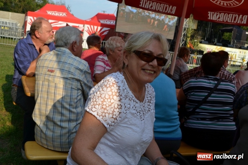 Zdjęcie w galerii na portalu naszraciborz.pl: Dożynki wojewódzkie w Tworkowie - w sobotę rozpoczęła się zabawa  wiadomości z regionu