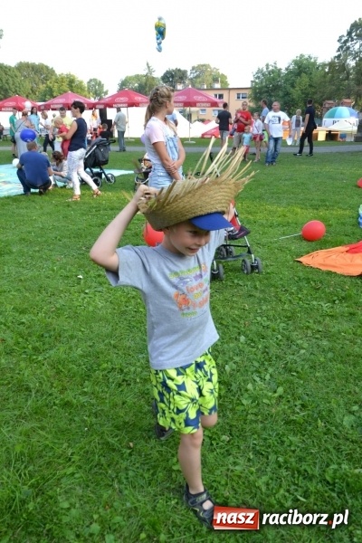 Zdjęcie w galerii na portalu naszraciborz.pl: Dożynki wojewódzkie w Tworkowie - w sobotę rozpoczęła się zabawa  wiadomości z regionu