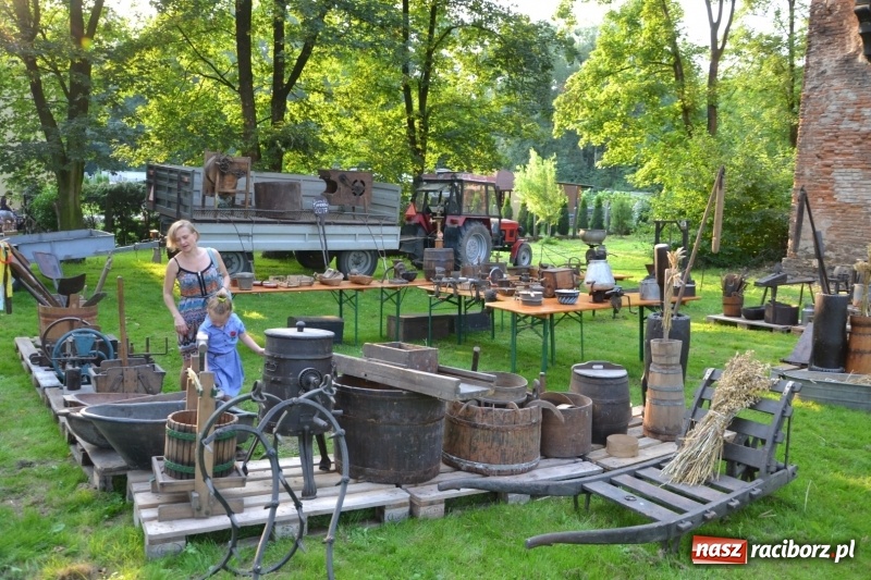 Zdjęcie w galerii na portalu naszraciborz.pl: Dożynki wojewódzkie w Tworkowie - w sobotę rozpoczęła się zabawa  wiadomości z regionu