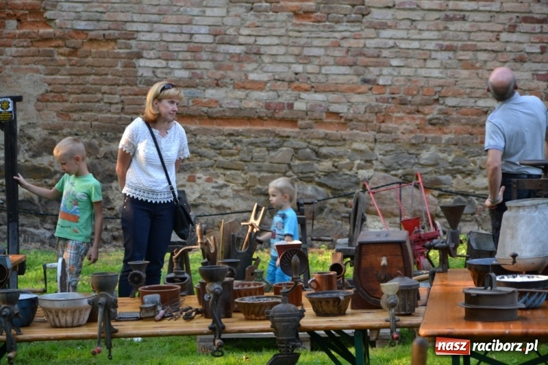 Zdjęcie w galerii na portalu naszraciborz.pl: Dożynki wojewódzkie w Tworkowie - w sobotę rozpoczęła się zabawa  wiadomości z regionu