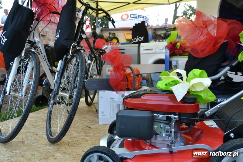 Zdjęcie w galerii na portalu naszraciborz.pl: Dożynki wojewódzkie w Tworkowie - w sobotę rozpoczęła się zabawa  wiadomości z regionu