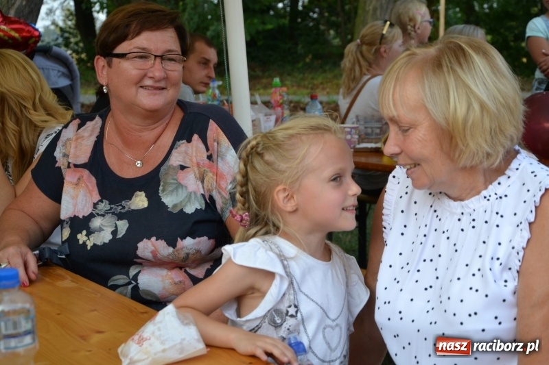Zdjęcie w galerii na portalu naszraciborz.pl: Dożynki wojewódzkie w Tworkowie - w sobotę rozpoczęła się zabawa  wiadomości z regionu