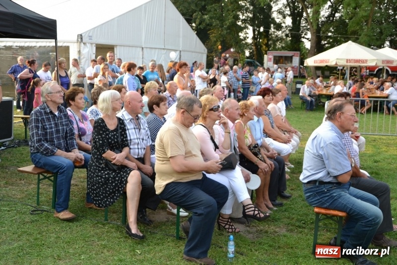 Zdjęcie w galerii na portalu naszraciborz.pl: Dożynki wojewódzkie w Tworkowie - w sobotę rozpoczęła się zabawa  wiadomości z regionu