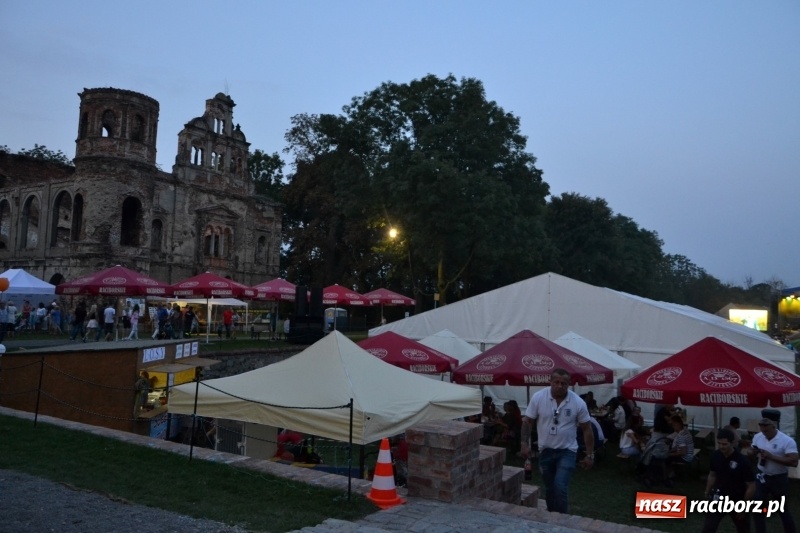 Zdjęcie w galerii na portalu naszraciborz.pl: Dożynki wojewódzkie w Tworkowie - w sobotę rozpoczęła się zabawa  wiadomości z regionu