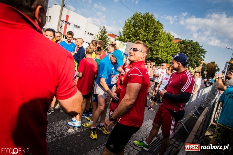 Zdjęcie w galerii na portalu naszraciborz.pl: Biegali dla Michałka, czyli raciborski Mini Półmaraton 2017 wiadomości z regionu