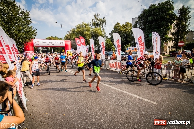 Zdjęcie w galerii na portalu naszraciborz.pl: Biegali dla Michałka, czyli raciborski Mini Półmaraton 2017 wiadomości z regionu