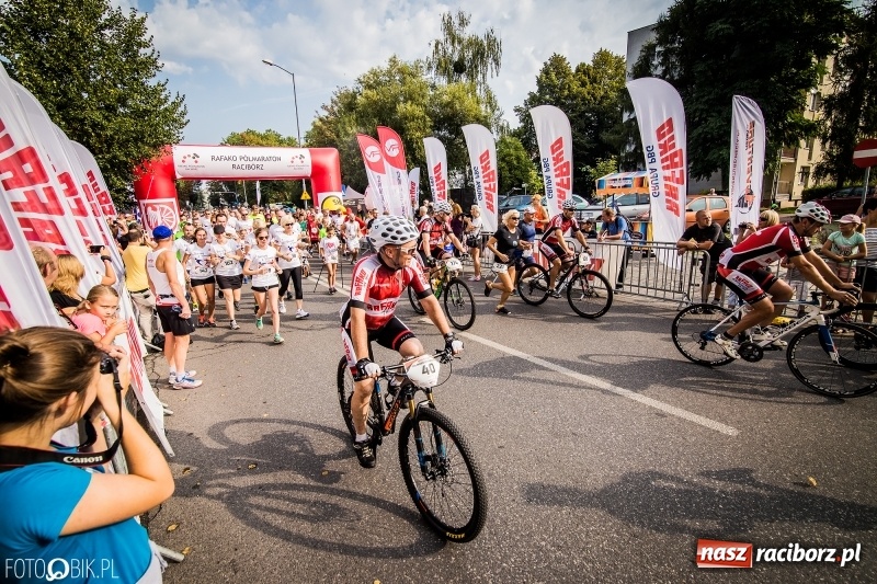 Zdjęcie w galerii na portalu naszraciborz.pl: Biegali dla Michałka, czyli raciborski Mini Półmaraton 2017 wiadomości z regionu