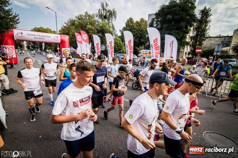 Zdjęcie w galerii na portalu naszraciborz.pl: Biegali dla Michałka, czyli raciborski Mini Półmaraton 2017 wiadomości z regionu