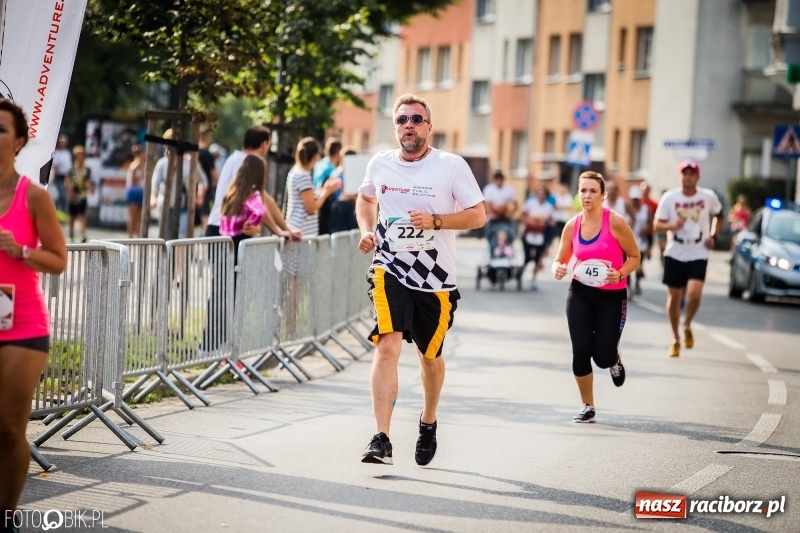 Zdjęcie w galerii na portalu naszraciborz.pl: Biegali dla Michałka, czyli raciborski Mini Półmaraton 2017 wiadomości z regionu