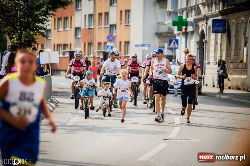 Zdjęcie w galerii na portalu naszraciborz.pl: Biegali dla Michałka, czyli raciborski Mini Półmaraton 2017 wiadomości z regionu