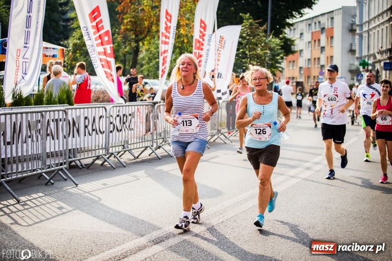 Zdjęcie w galerii na portalu naszraciborz.pl: Biegali dla Michałka, czyli raciborski Mini Półmaraton 2017 wiadomości z regionu