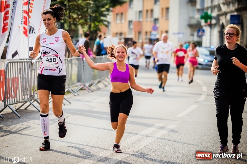 Zdjęcie w galerii na portalu naszraciborz.pl: Biegali dla Michałka, czyli raciborski Mini Półmaraton 2017 wiadomości z regionu