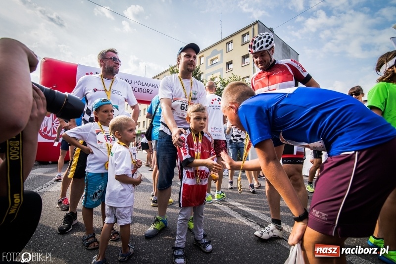 Zdjęcie w galerii na portalu naszraciborz.pl: Biegali dla Michałka, czyli raciborski Mini Półmaraton 2017 wiadomości z regionu
