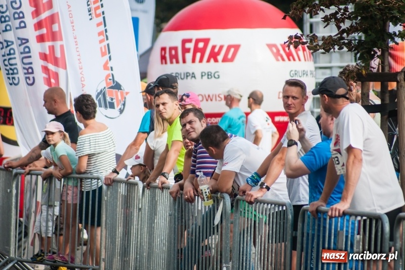 Zdjęcie w galerii na portalu naszraciborz.pl: Biegali dla Michałka, czyli raciborski Mini Półmaraton 2017 wiadomości z regionu