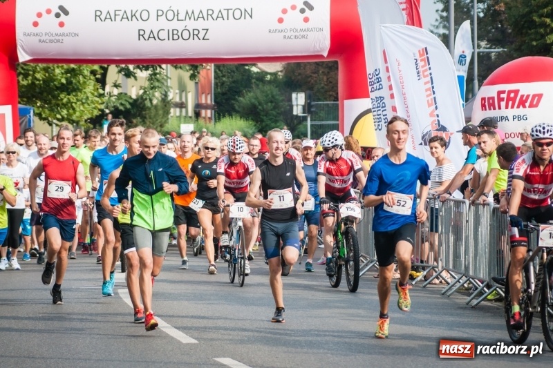 Zdjęcie w galerii na portalu naszraciborz.pl: Biegali dla Michałka, czyli raciborski Mini Półmaraton 2017 wiadomości z regionu