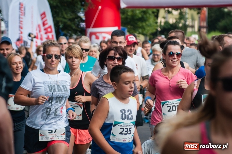 Zdjęcie w galerii na portalu naszraciborz.pl: Biegali dla Michałka, czyli raciborski Mini Półmaraton 2017 wiadomości z regionu