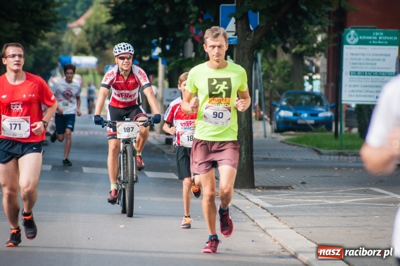 Zdjęcie w galerii na portalu naszraciborz.pl: Biegali dla Michałka, czyli raciborski Mini Półmaraton 2017 wiadomości z regionu