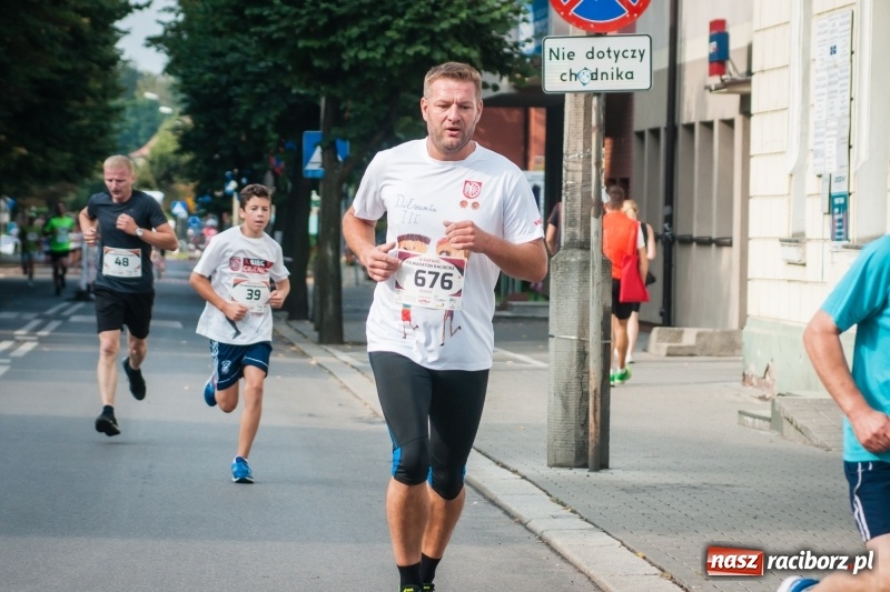 Zdjęcie w galerii na portalu naszraciborz.pl: Biegali dla Michałka, czyli raciborski Mini Półmaraton 2017 wiadomości z regionu