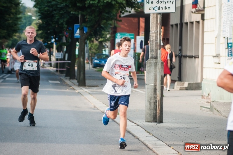 Zdjęcie w galerii na portalu naszraciborz.pl: Biegali dla Michałka, czyli raciborski Mini Półmaraton 2017 wiadomości z regionu