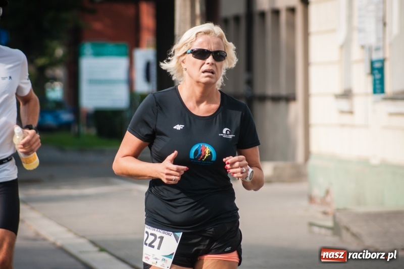 Zdjęcie w galerii na portalu naszraciborz.pl: Biegali dla Michałka, czyli raciborski Mini Półmaraton 2017 wiadomości z regionu