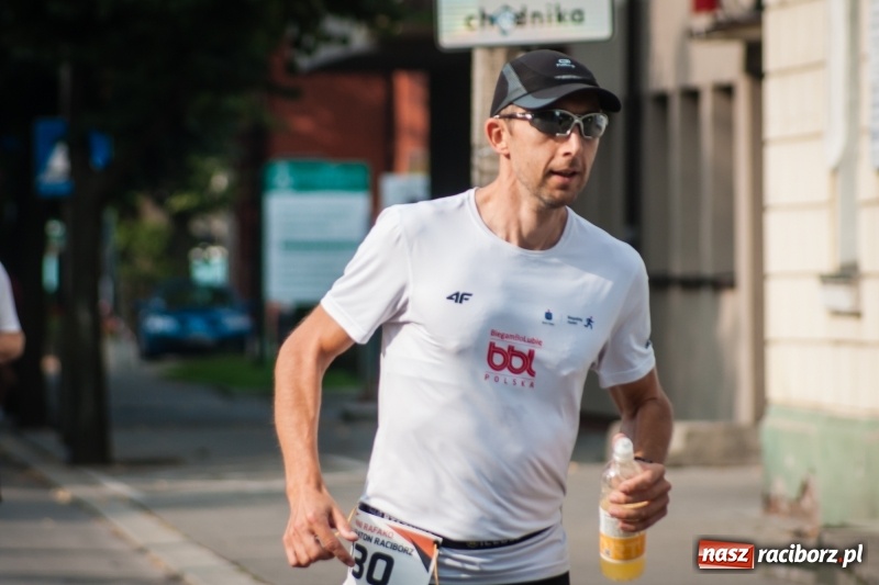 Zdjęcie w galerii na portalu naszraciborz.pl: Biegali dla Michałka, czyli raciborski Mini Półmaraton 2017 wiadomości z regionu