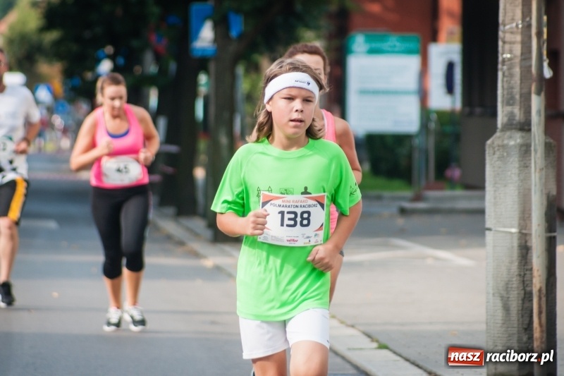 Zdjęcie w galerii na portalu naszraciborz.pl: Biegali dla Michałka, czyli raciborski Mini Półmaraton 2017 wiadomości z regionu