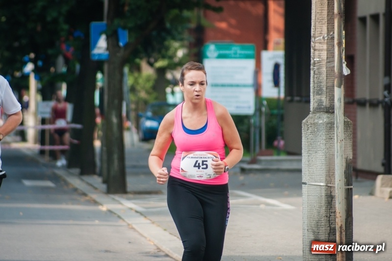 Zdjęcie w galerii na portalu naszraciborz.pl: Biegali dla Michałka, czyli raciborski Mini Półmaraton 2017 wiadomości z regionu