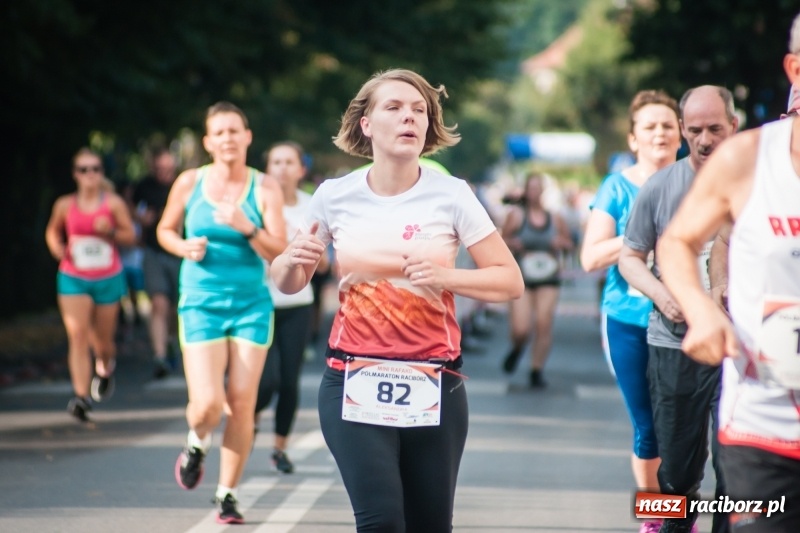 Zdjęcie w galerii na portalu naszraciborz.pl: Biegali dla Michałka, czyli raciborski Mini Półmaraton 2017 wiadomości z regionu