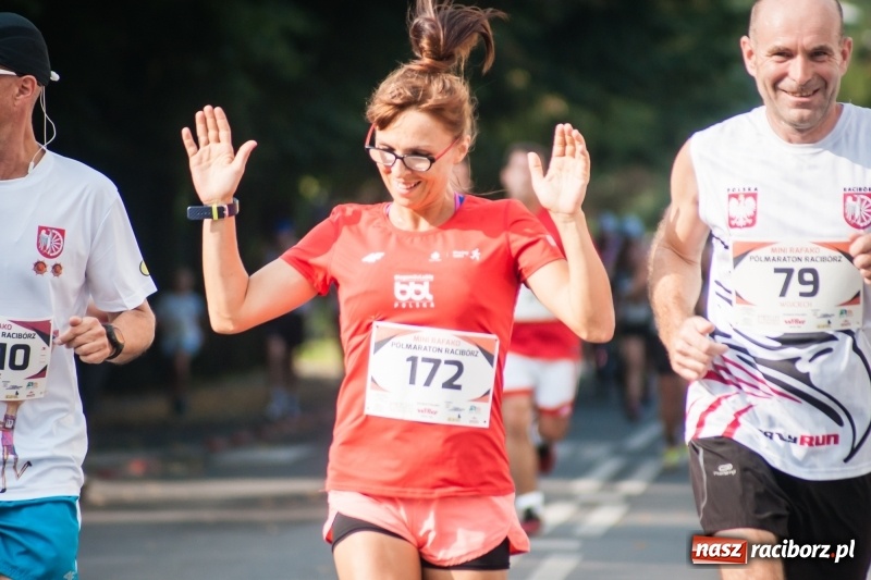 Zdjęcie w galerii na portalu naszraciborz.pl: Biegali dla Michałka, czyli raciborski Mini Półmaraton 2017 wiadomości z regionu