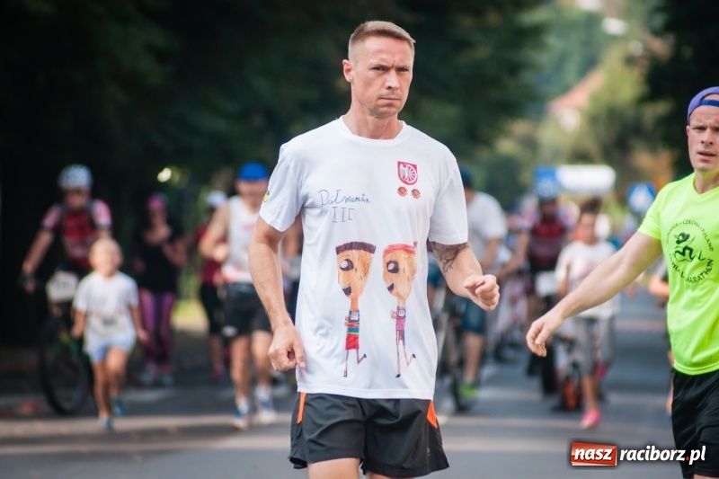 Zdjęcie w galerii na portalu naszraciborz.pl: Biegali dla Michałka, czyli raciborski Mini Półmaraton 2017 wiadomości z regionu
