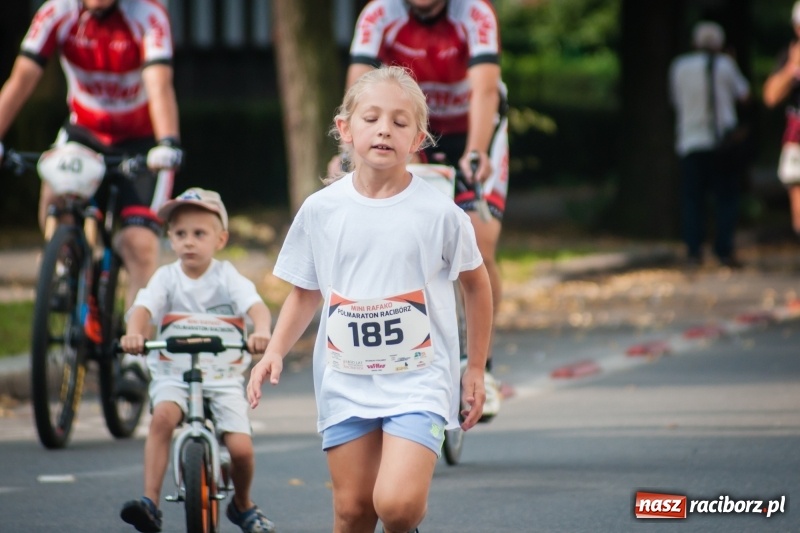 Zdjęcie w galerii na portalu naszraciborz.pl: Biegali dla Michałka, czyli raciborski Mini Półmaraton 2017 wiadomości z regionu