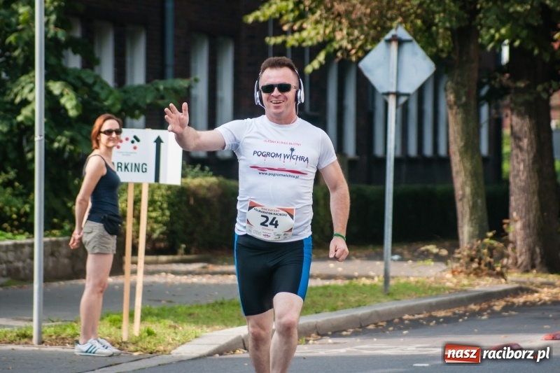 Zdjęcie w galerii na portalu naszraciborz.pl: Biegali dla Michałka, czyli raciborski Mini Półmaraton 2017 wiadomości z regionu