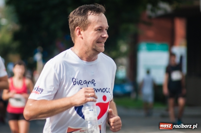 Zdjęcie w galerii na portalu naszraciborz.pl: Biegali dla Michałka, czyli raciborski Mini Półmaraton 2017 wiadomości z regionu